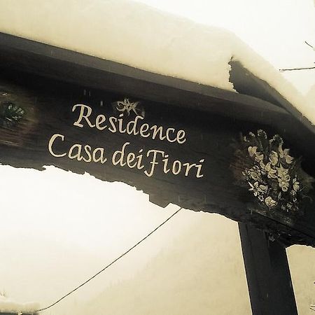 Residence Casa Dei Fiori Alagna Valsesia Buitenkant foto