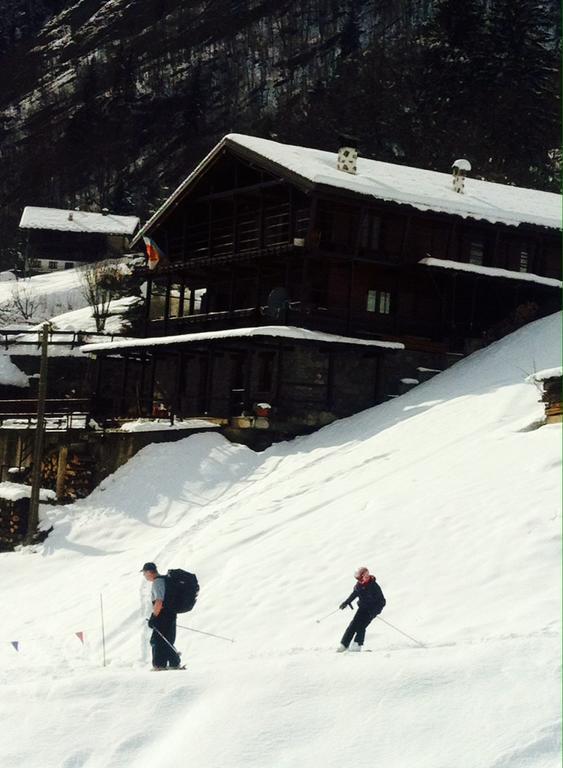 Residence Casa Dei Fiori Alagna Valsesia Buitenkant foto